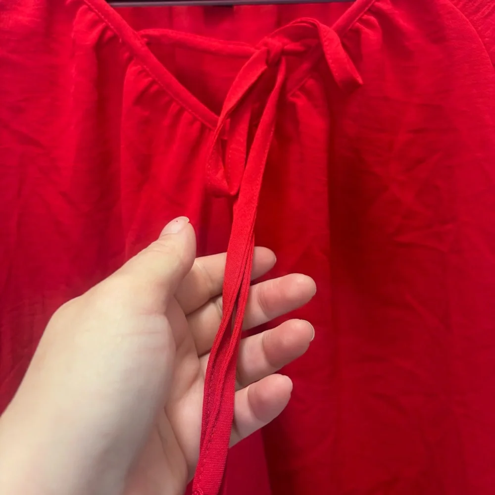 SHEIN Red Tie-Front Blouse Size 1X - Picture 6 of 10